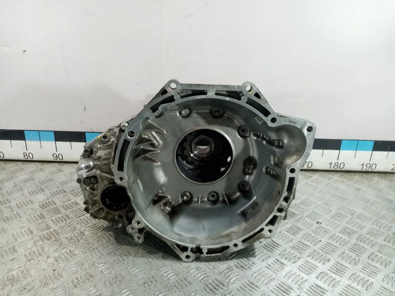 [ЧАСТЬ Б/У] АКПП AW80 - Корпус АКПП [Код: 00577073 ]