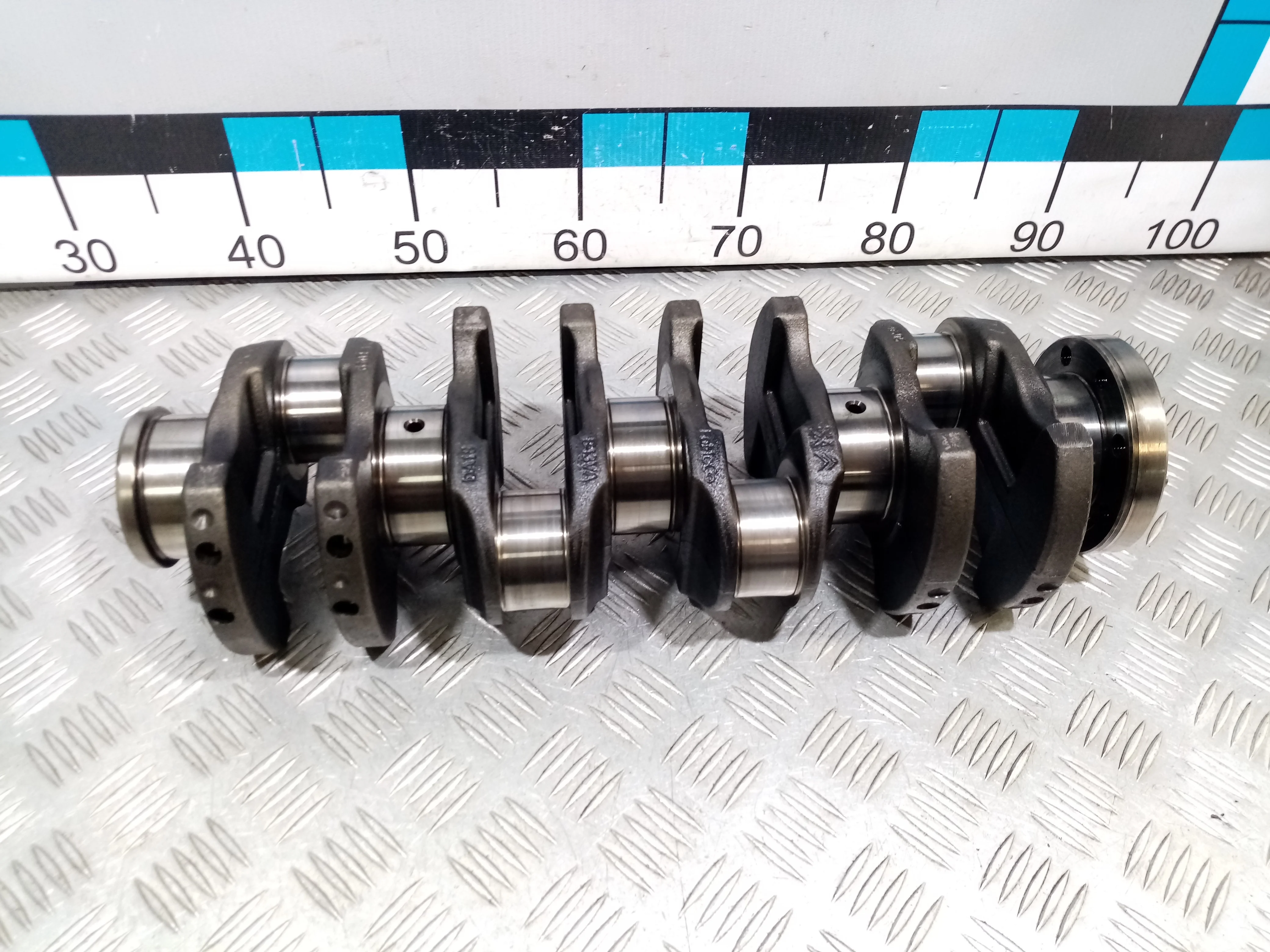 [ЧАСТЬ Б/У] Низ двигателя Transit 2.2 Duratorq - (Состояние: коленвал) [Код: 00475843 ]