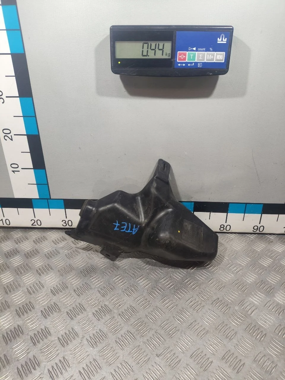 [Б/У] Бачок омывателя лобового стекла [Код: 00682361 ]