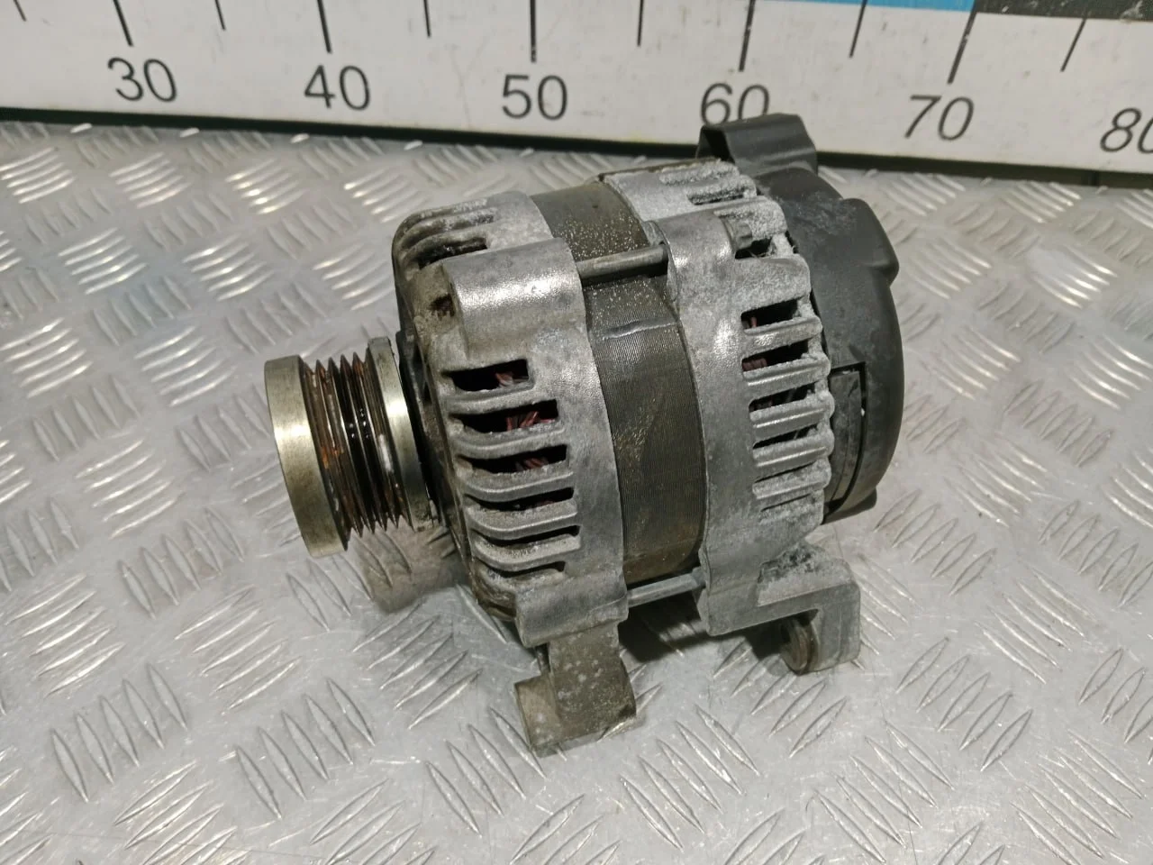 [Б/У] Генератор [Код: 00588262 ]