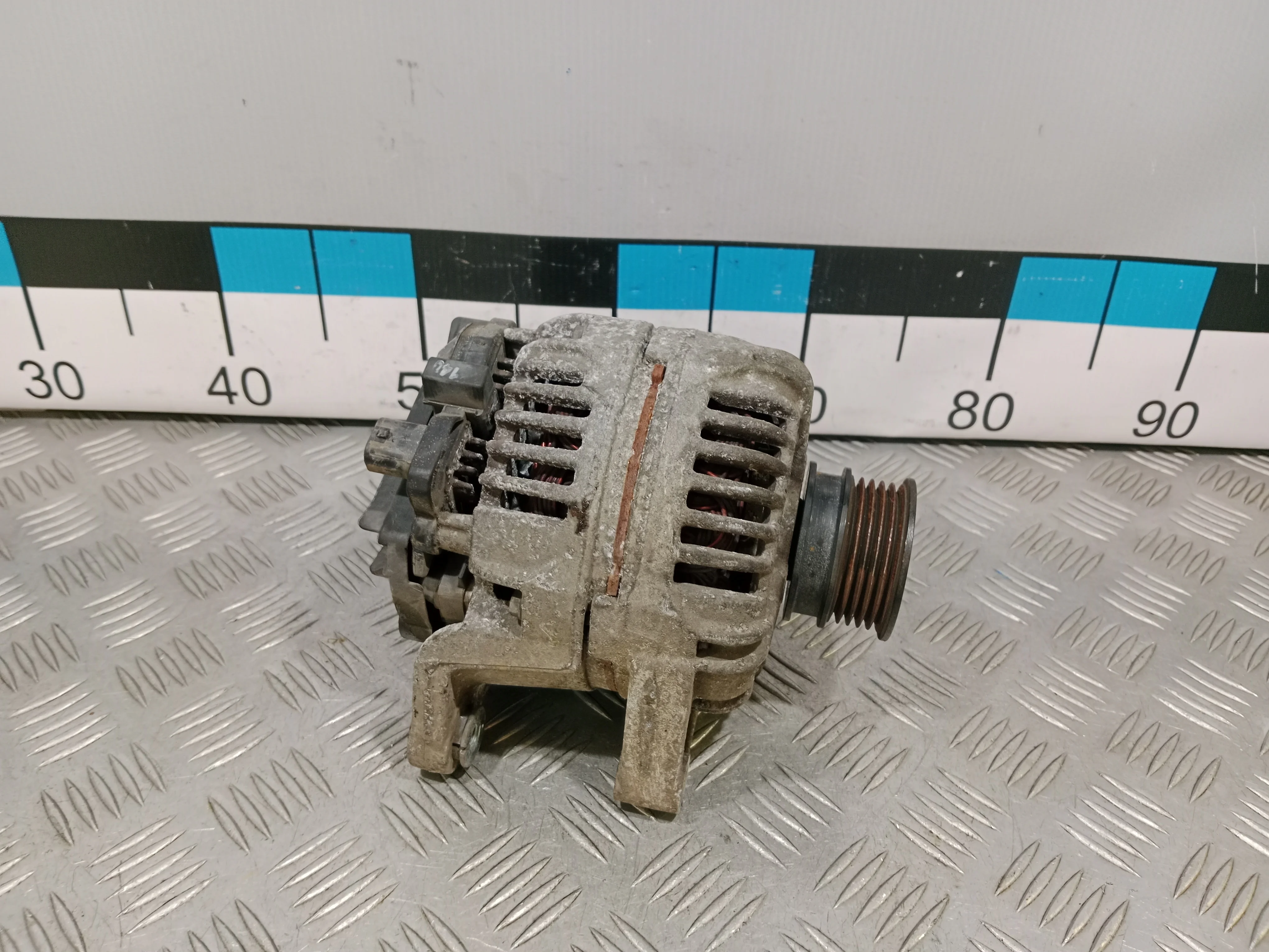 [Б/У] Генератор 14V/100A Opel [Код: 00419940 ]