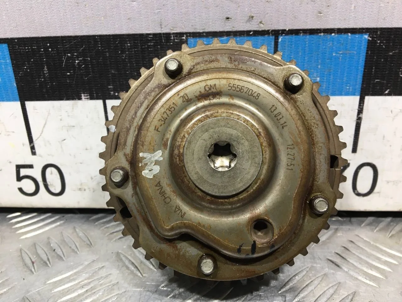 [Б/У] Механизм изменения фаз ГРМ выпуск [Код: 00588836 ]