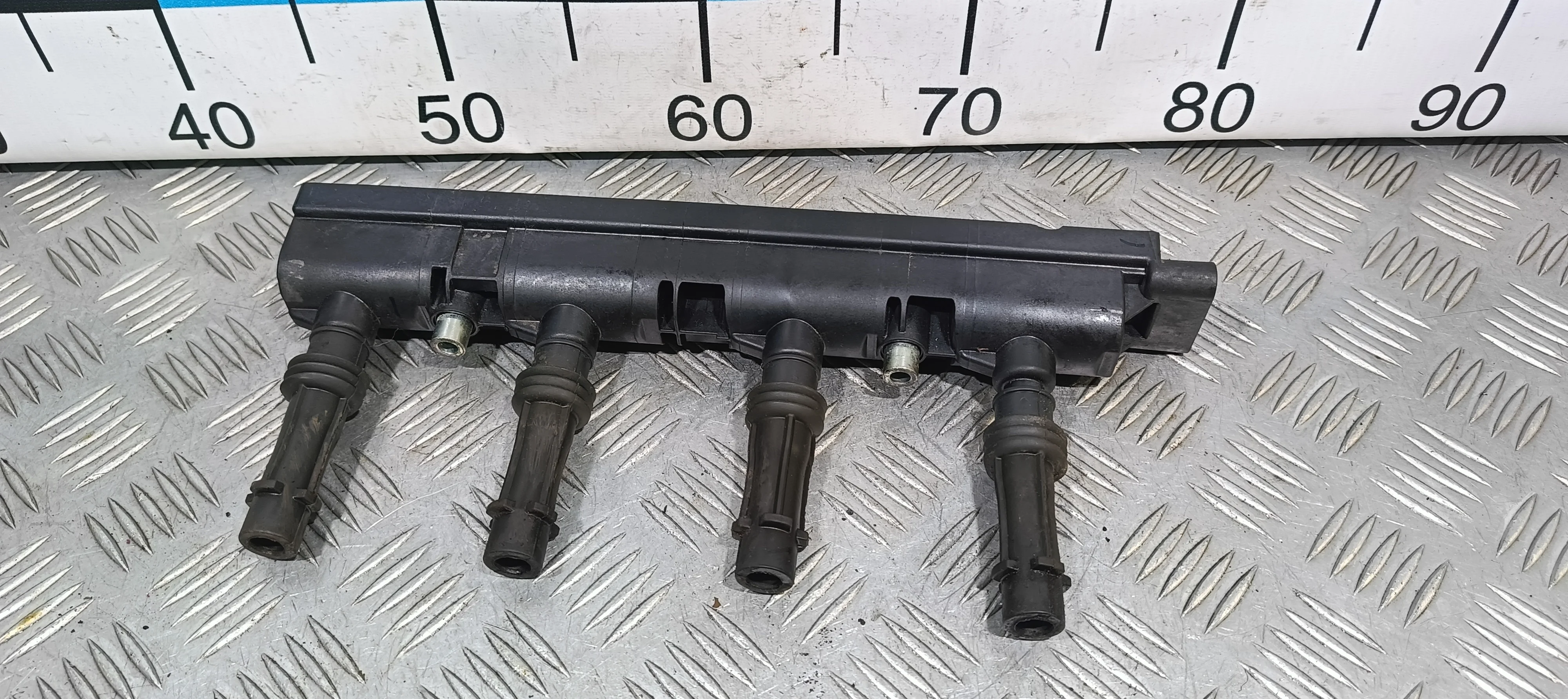 [Б/У] Рампа (кассета) катушек зажигания [Код: 00419645 ]