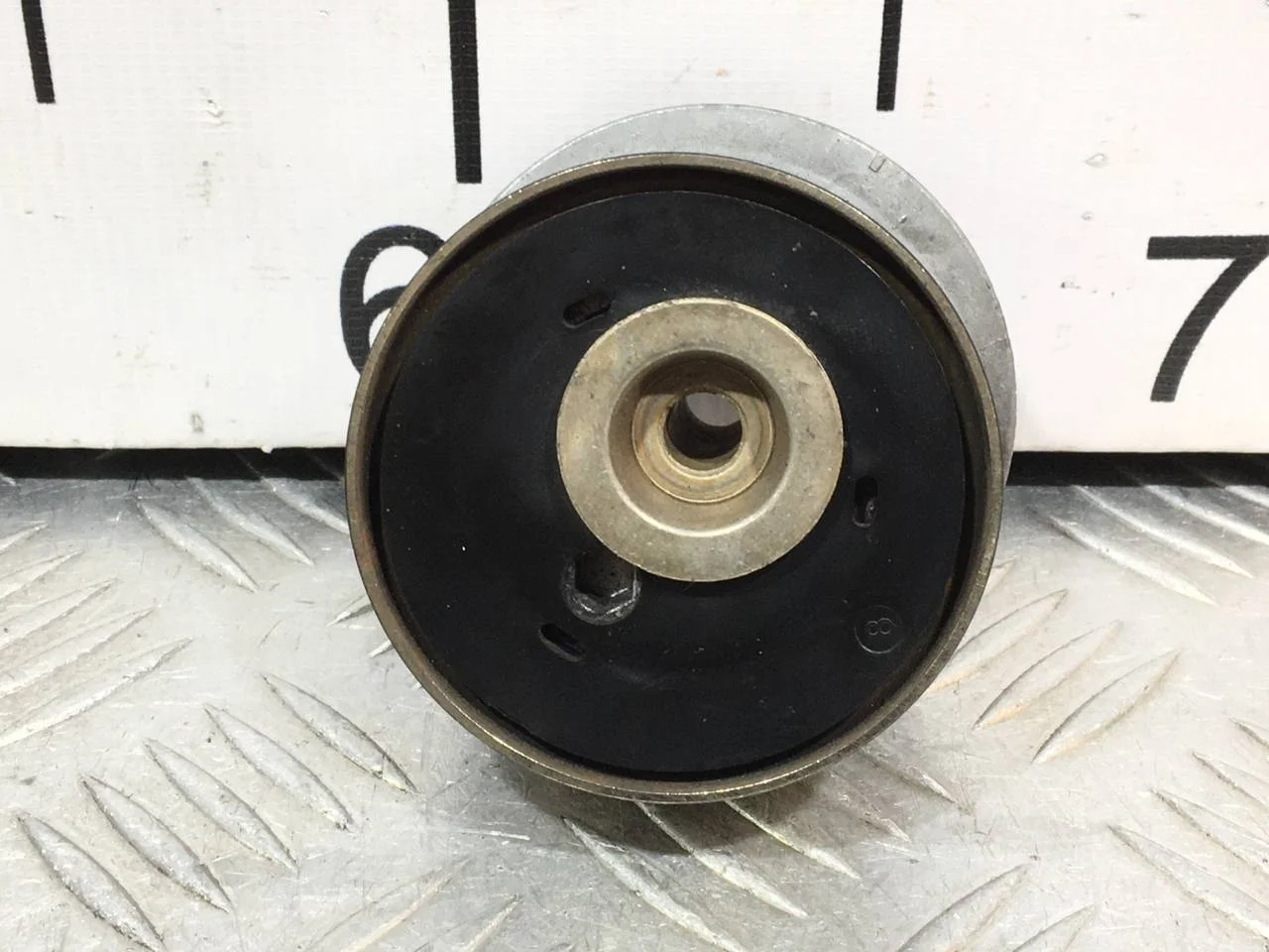 [Б/У] Ролик натяжной ГРМ [Код: 00628506 ]