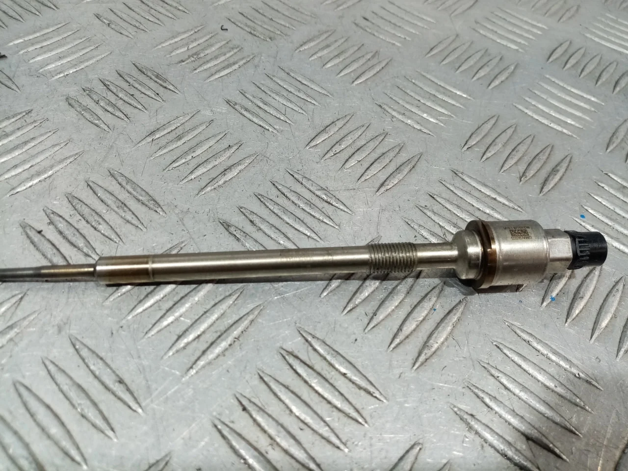 [Б/У] Свеча накаливания A20DTH [Код: 00621770 ]