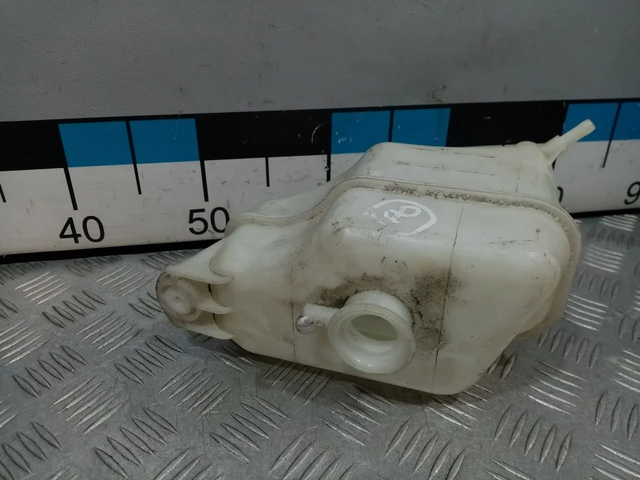 [Б/У] Бачок расширительный [Код: 00662025 ]