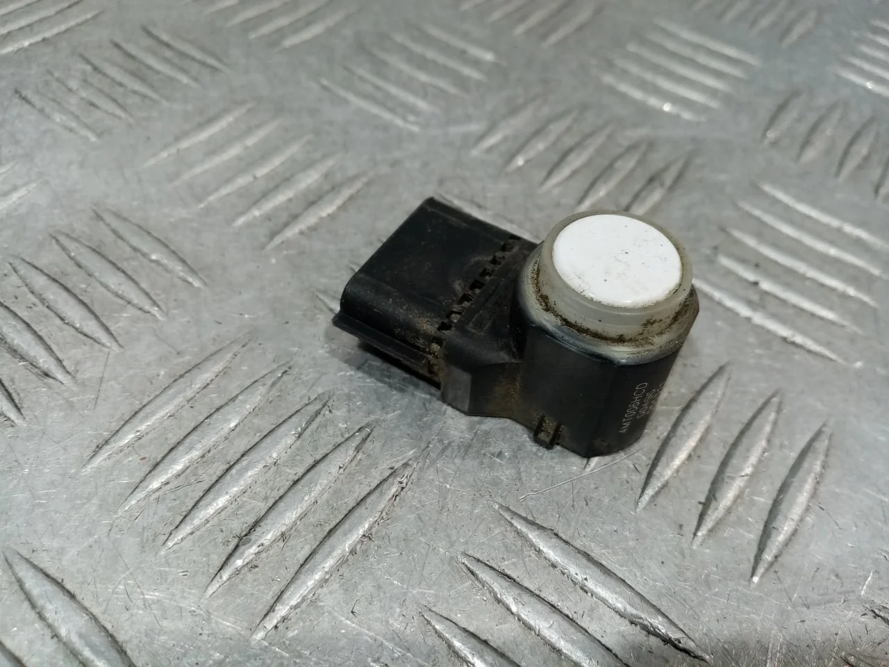 [Б/У] Датчик парковки Hyundai i40 [Код: 00658401 ]