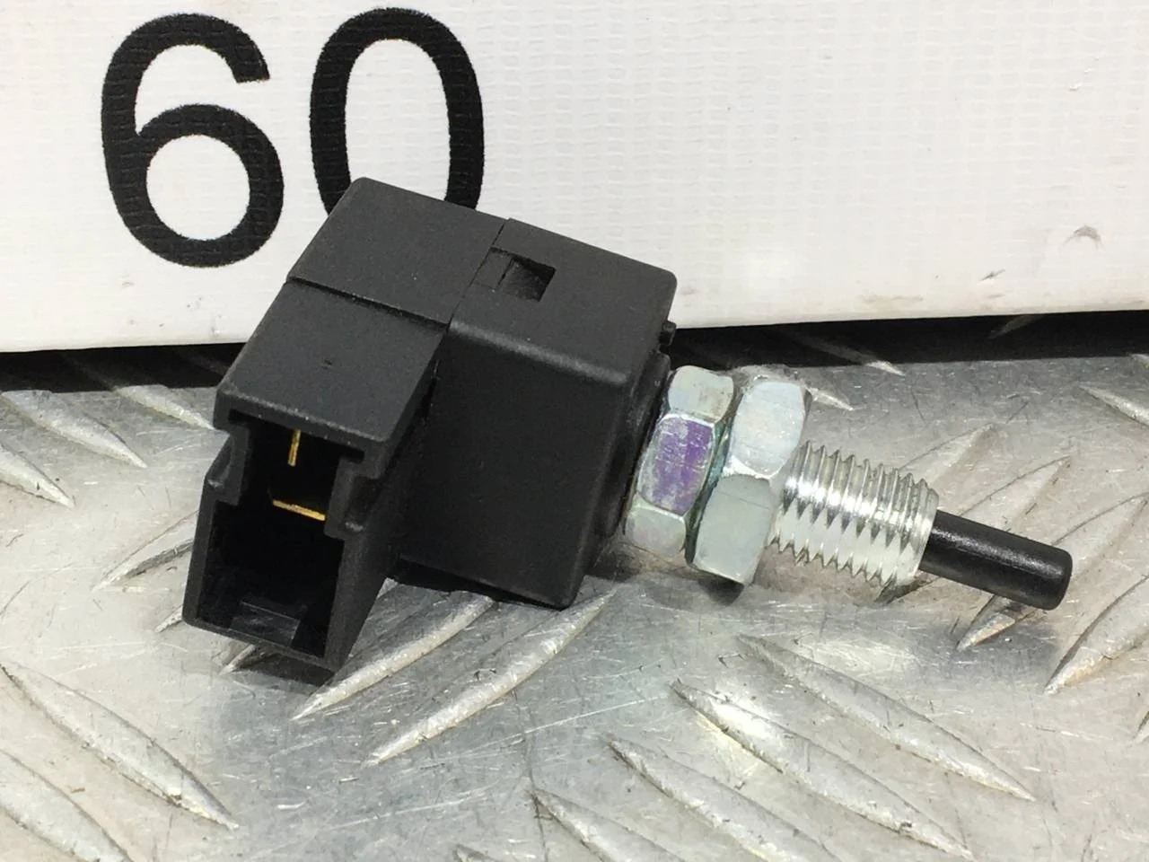 [Б/У] Датчик педали сцепления [Код: 00616312 ]