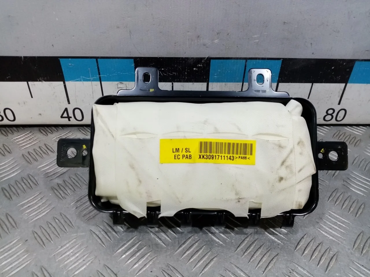 [Б/У] Подушка безопасности пассажирская в торпедо [Код: 00575168 ]