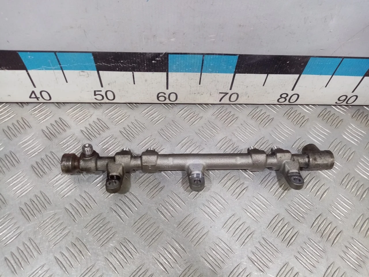 [Б/У] Рейка топливная (рампа) [Код: 00576207 ]