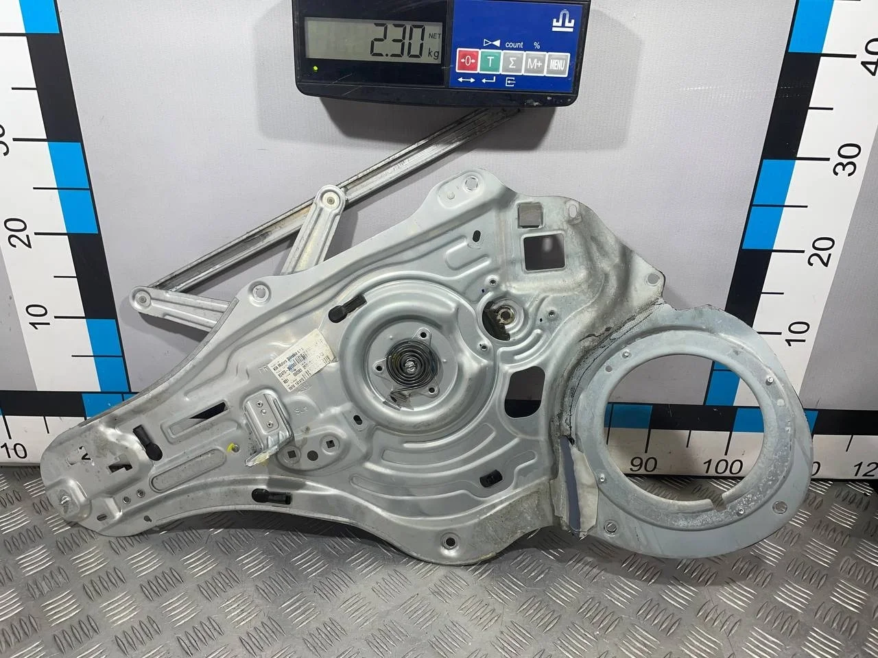 [Б/У] Стеклоподъемник электрический передний левый Kia Sportage [Код: 00598420 ]