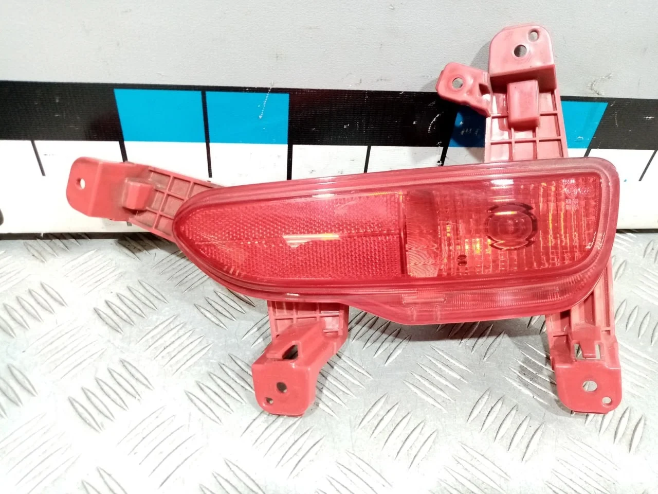 [Б/У] Фонарь задний в бампер левый Sorento III [Код: 00663091 ]