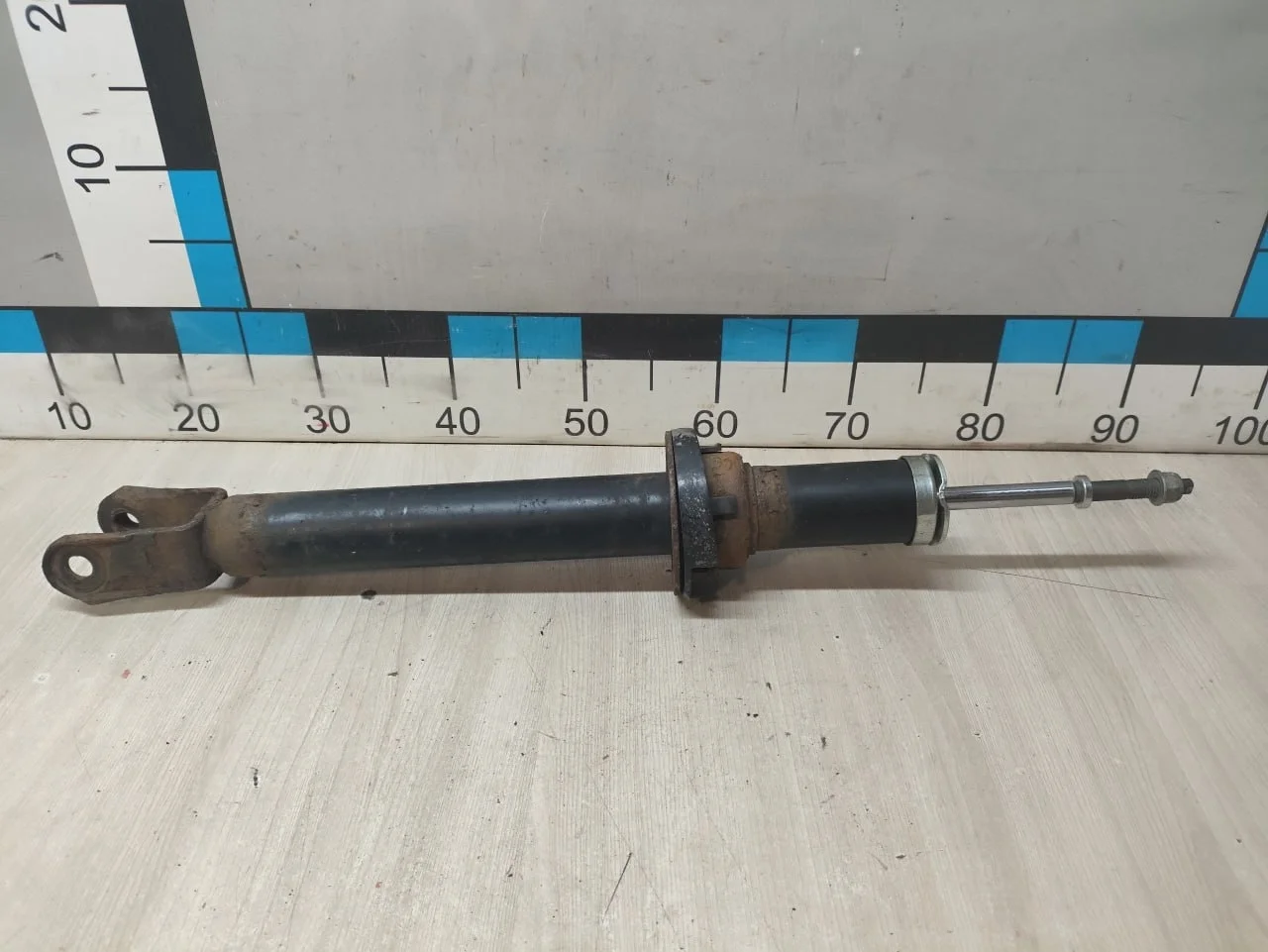 [Б/У] Амортизатор передний Jaguar [Код: 00602555 ]