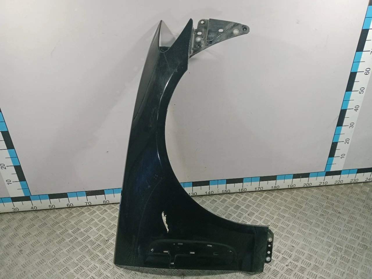 [Б/У] Крыло переднее правое Jaguar XF - Шпаклевано. [ХОРОШЕЕ] [Код: 00523088 ]