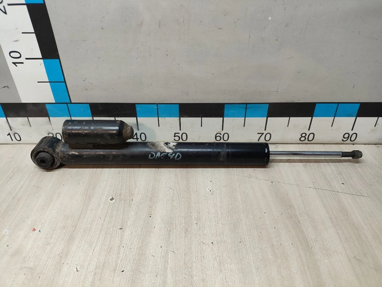 [Б/У] Амортизатор задний левый Land Rover [Код: 00565243 ]