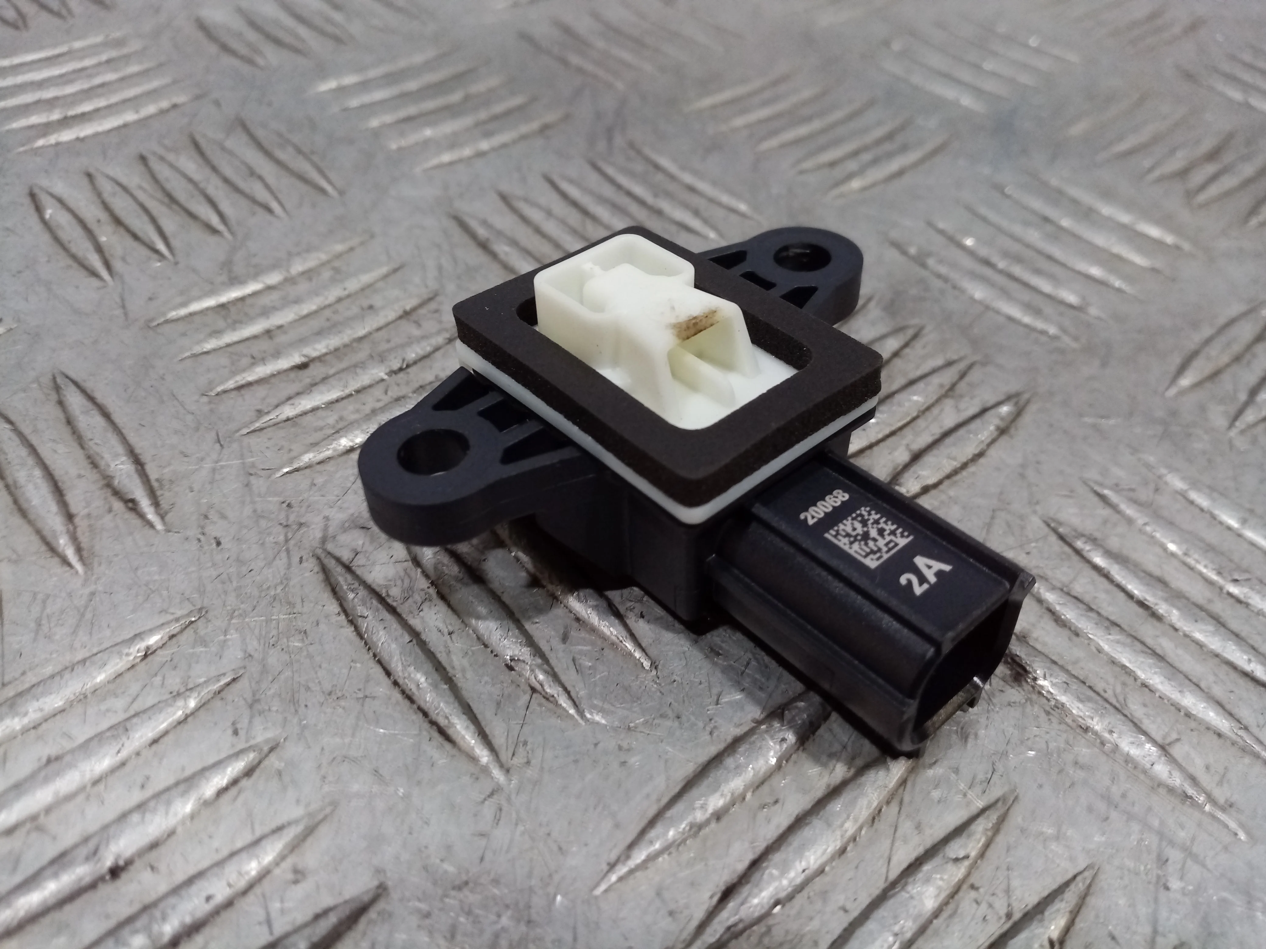 [Б/У] Датчик AIR BAG [Код: 00432899 ]