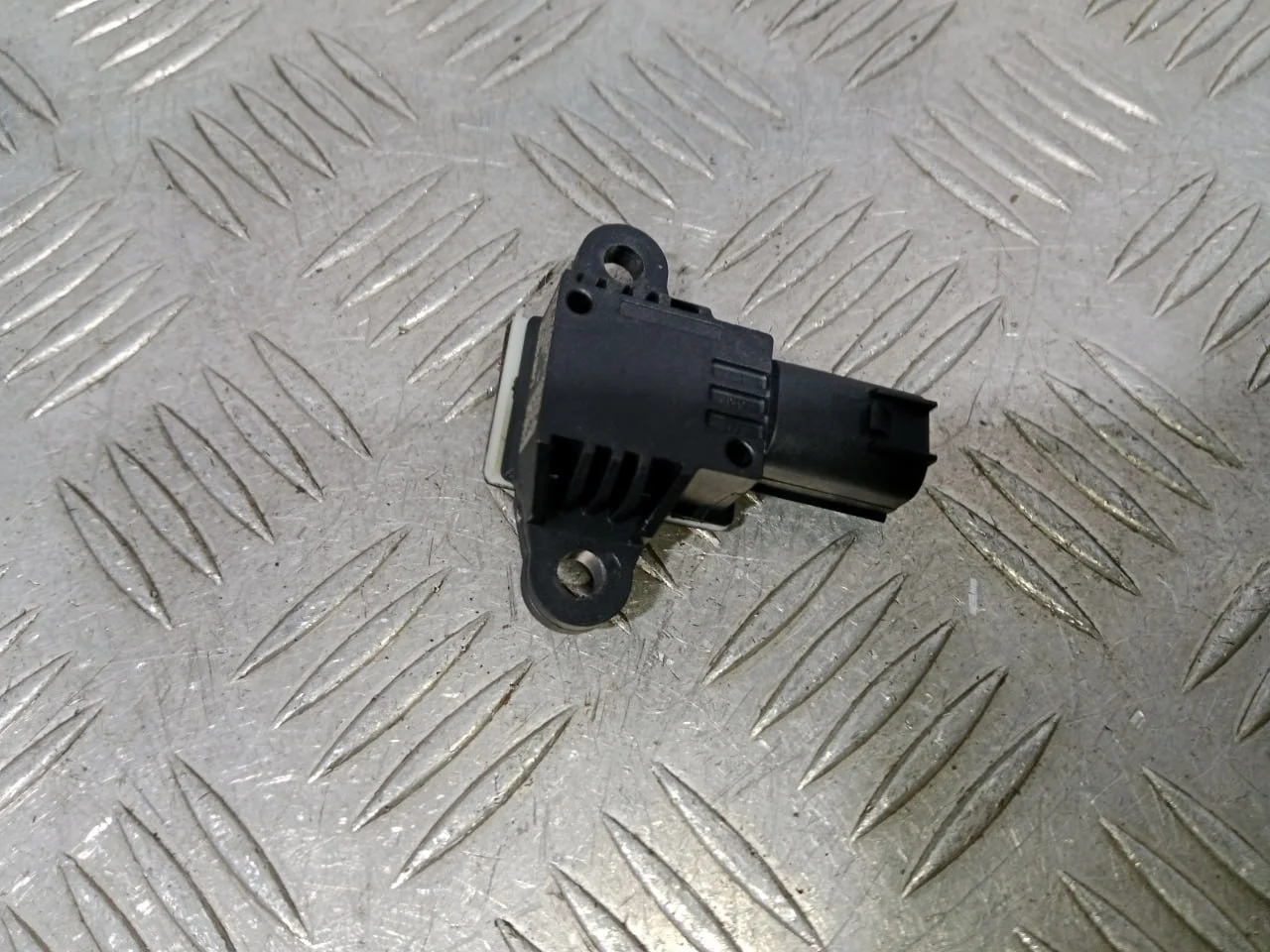 [Б/У] Датчик AIR BAG [Код: 00533574 ]