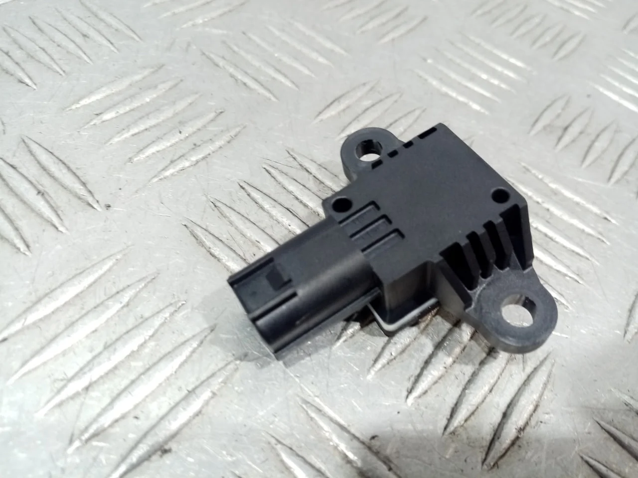 [Б/У] Датчик AIR BAG [Код: 00595557 ]