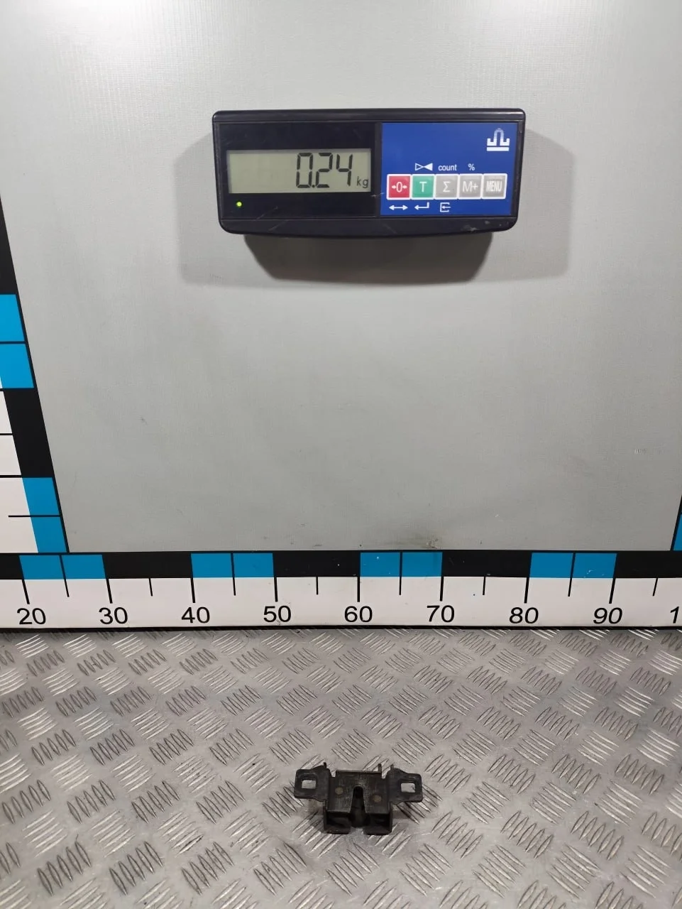 [Б/У] Замок капота Land Rover [Код: 00627182 ]