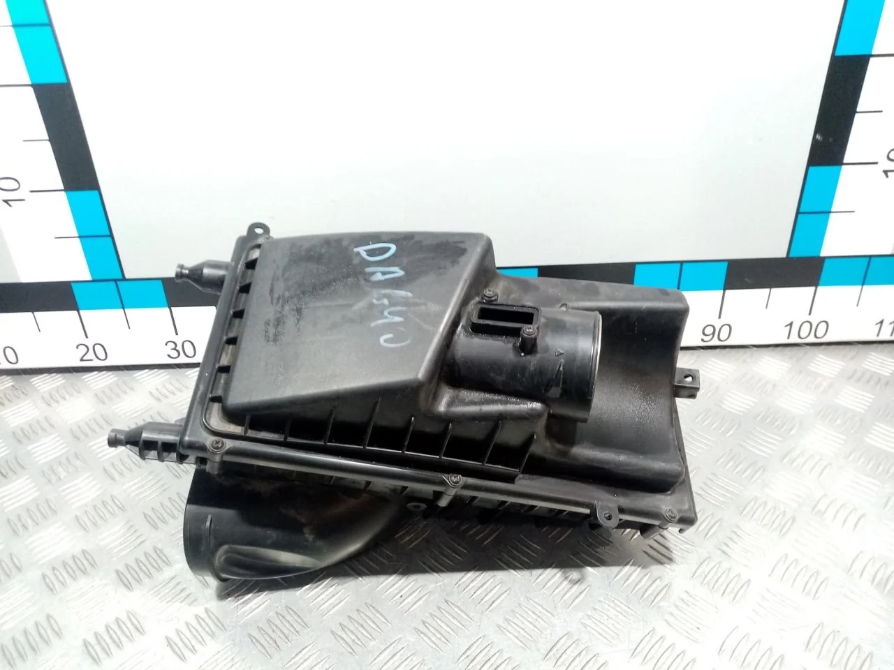 [Б/У] Корпус воздушного фильтра правый - (Состояние: ХОРОШЕЕ) [ХОРОШЕЕ] [Код: 00620390 ]