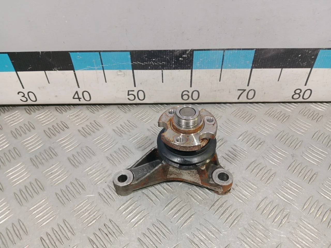 [Б/У] Кронштейн термомуфты [Код: 00571011 ]