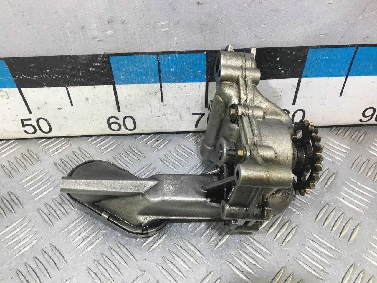 [Б/У] Насос масляный [Код: 00579254 ]