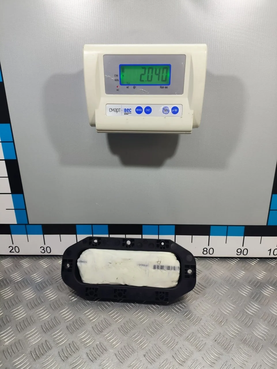 [Б/У] Подушка безопасности пассажирская (в торпедо) [Код: 00617867 ]