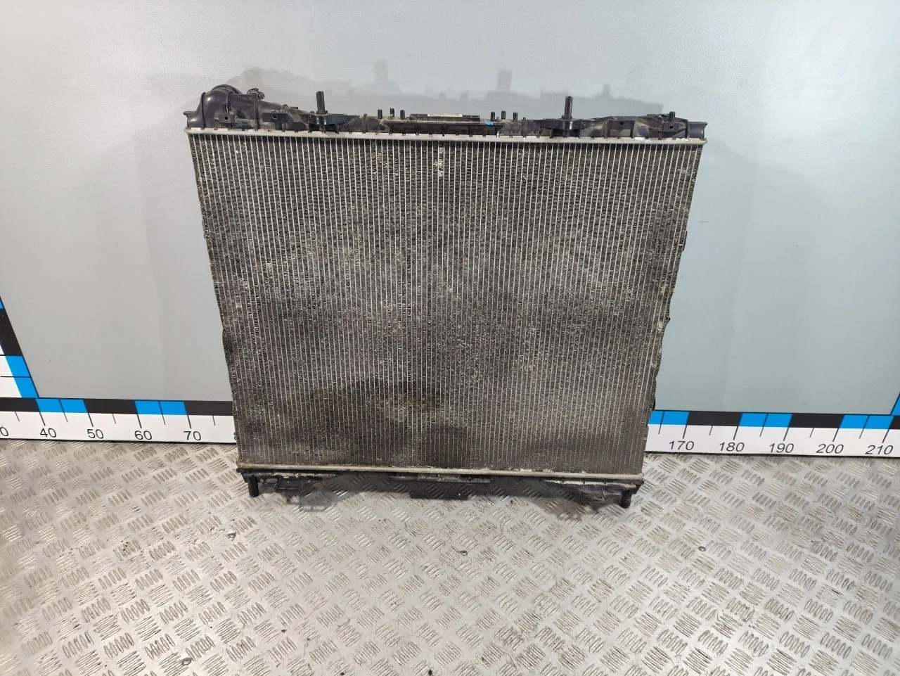 [Б/У] Радиатор охлаждения основной Land Rover [Код: 00620435 ]