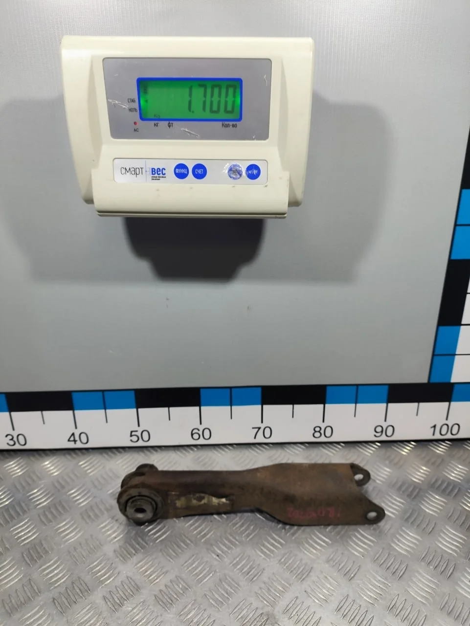 [Б/У] Рычаг задний нижний правый передний Land Rover [Код: 00618403 ]