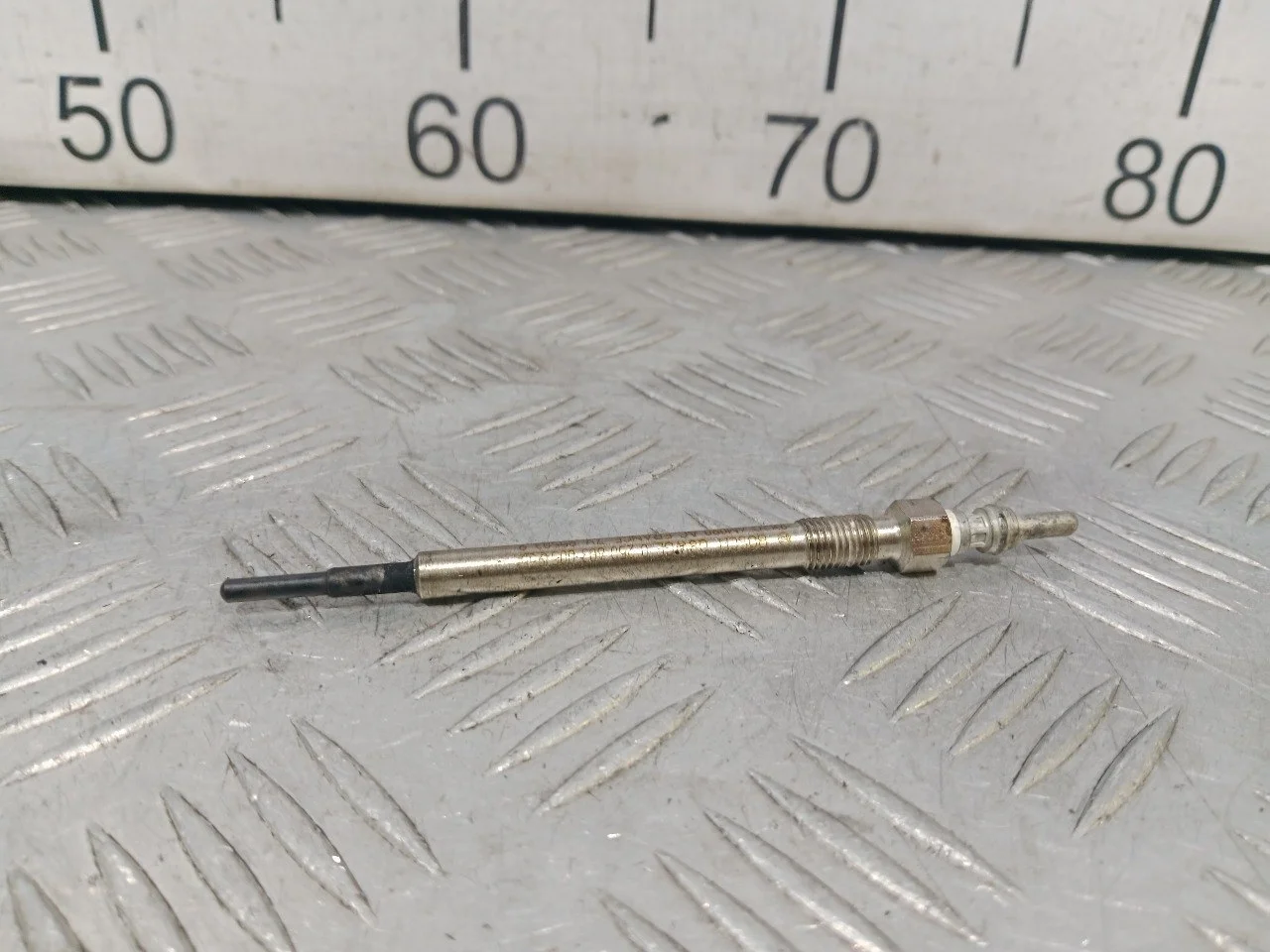 [Б/У] Свеча накаливания Jaguar Land Rover [Код: 00571693 ]