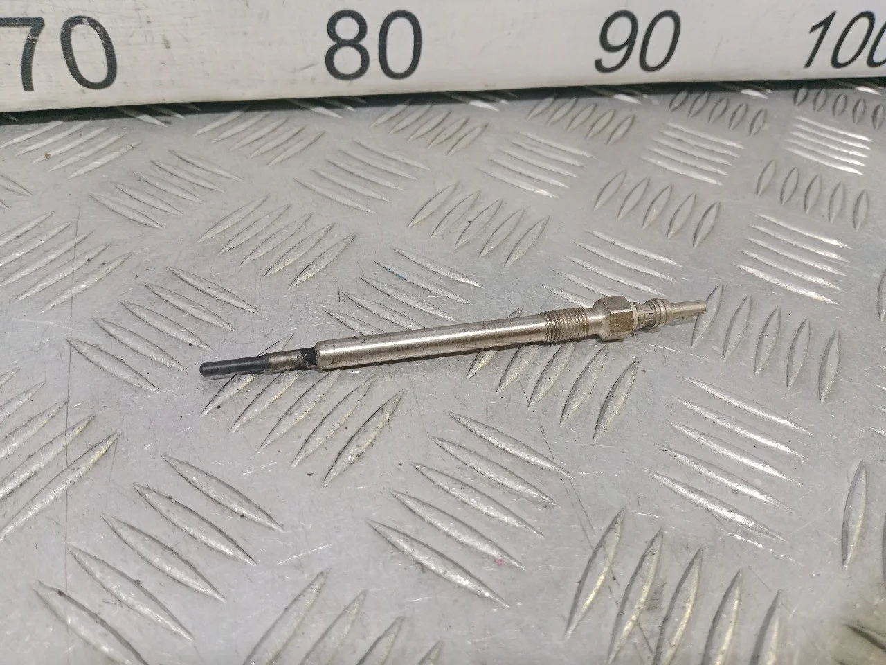 [Б/У] Свеча накаливания Jaguar Land Rover [Код: 00571696 ]