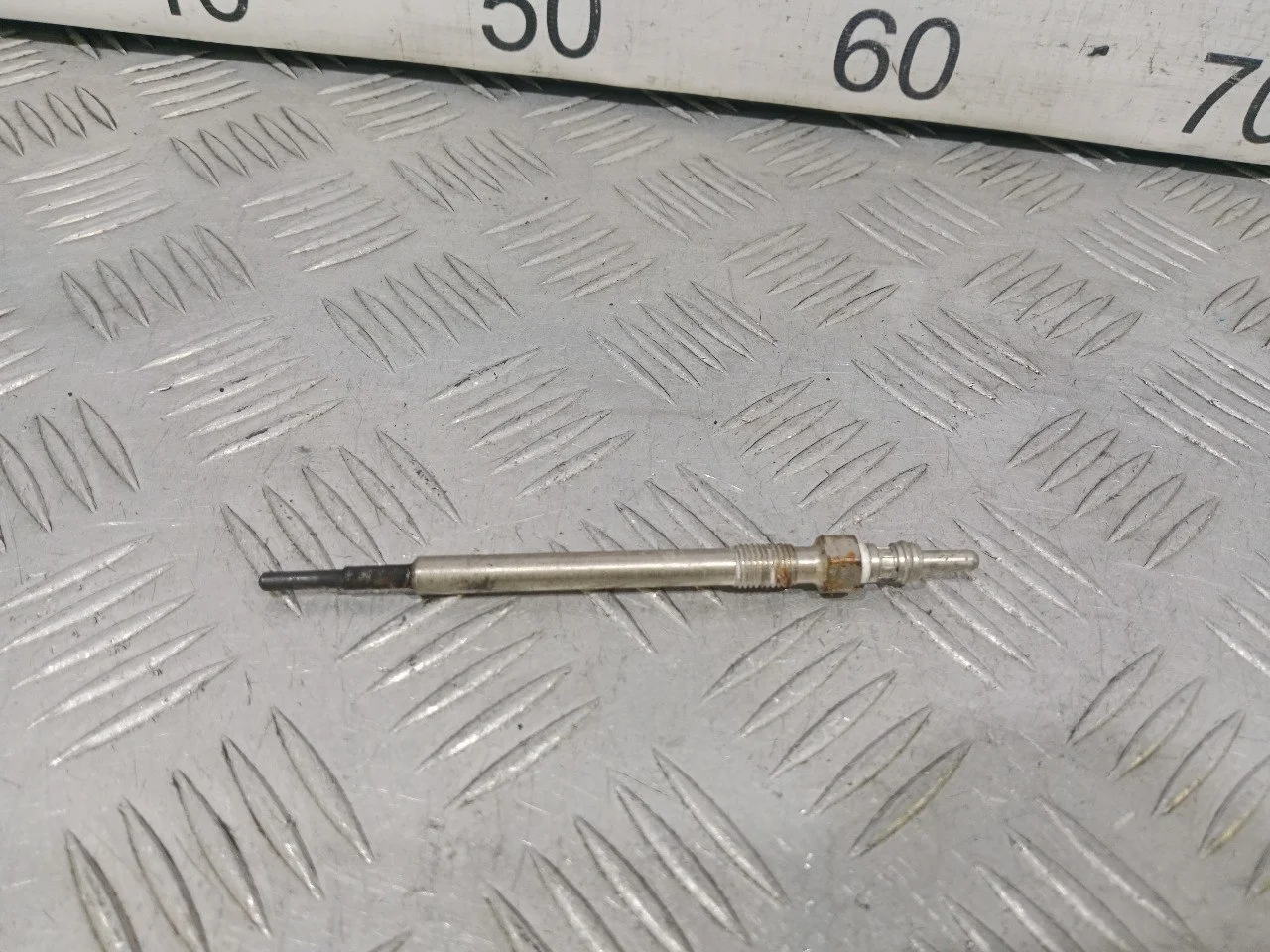 [Б/У] Свеча накаливания Jaguar Land Rover [Код: 00571698 ]