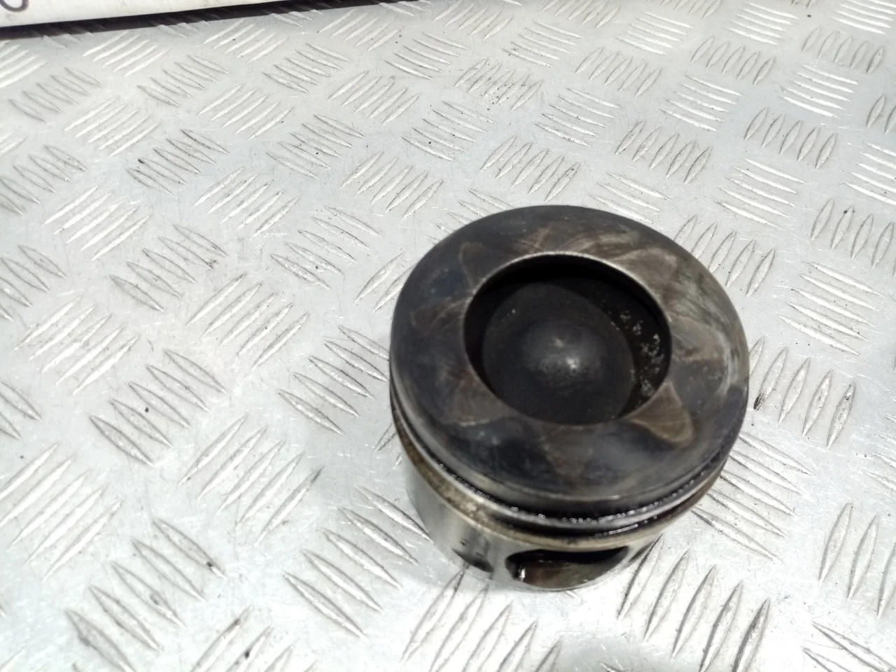 [ЧАСТЬ Б/У] Двигатель 3,0л. 24v 306DT - (Состояние: поршень) [Код: 00594689 ]