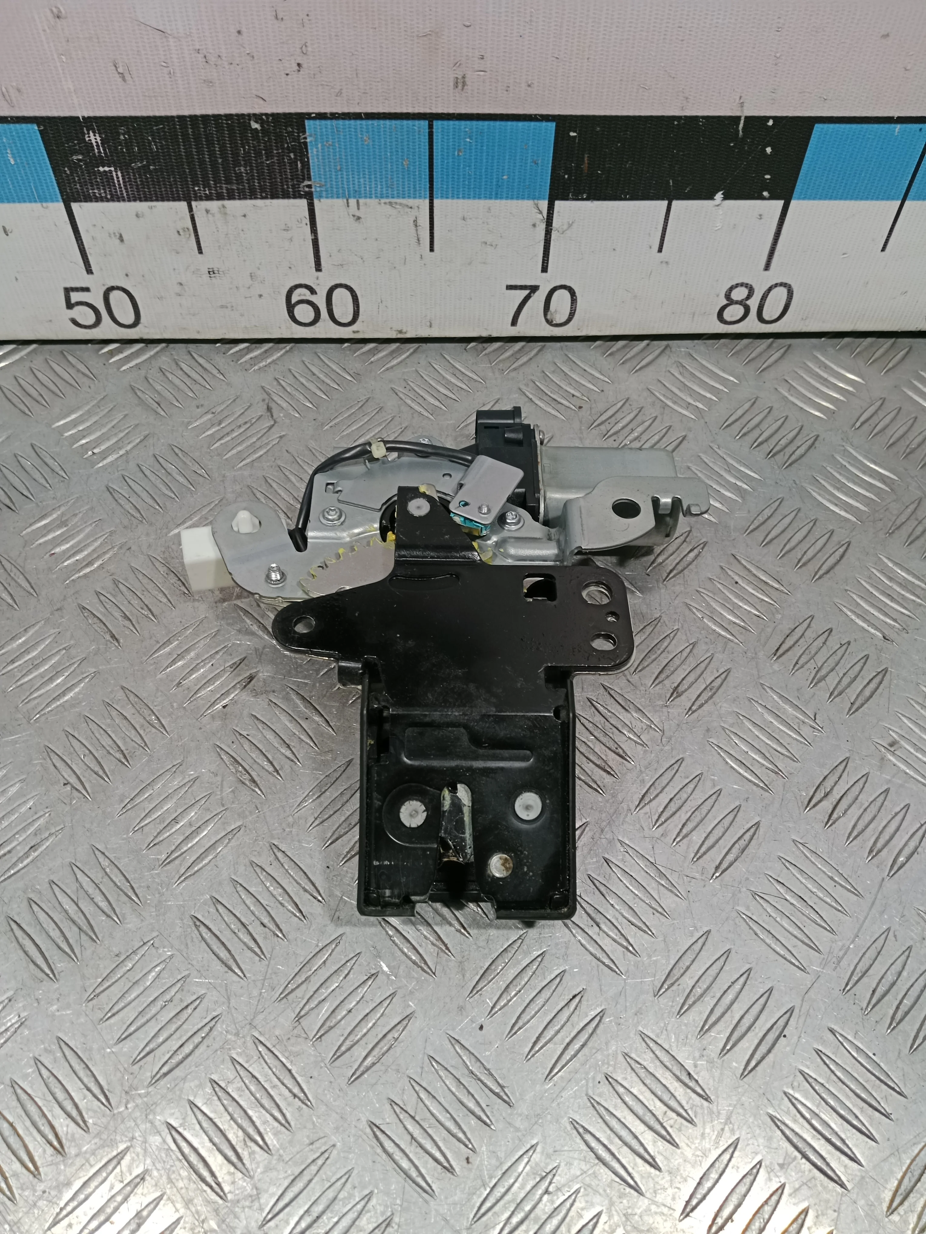 [Б/У] Замок багажника Mazda 6 2007-2013 [Код: 00410312]