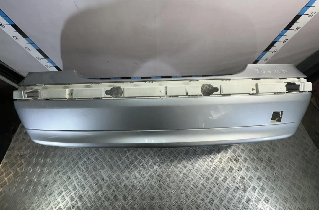 [Б/У] Бампер задний MB W203 2000-2004 - дефект креплений [Незначительные дефекты] [Код: 00422941 ]