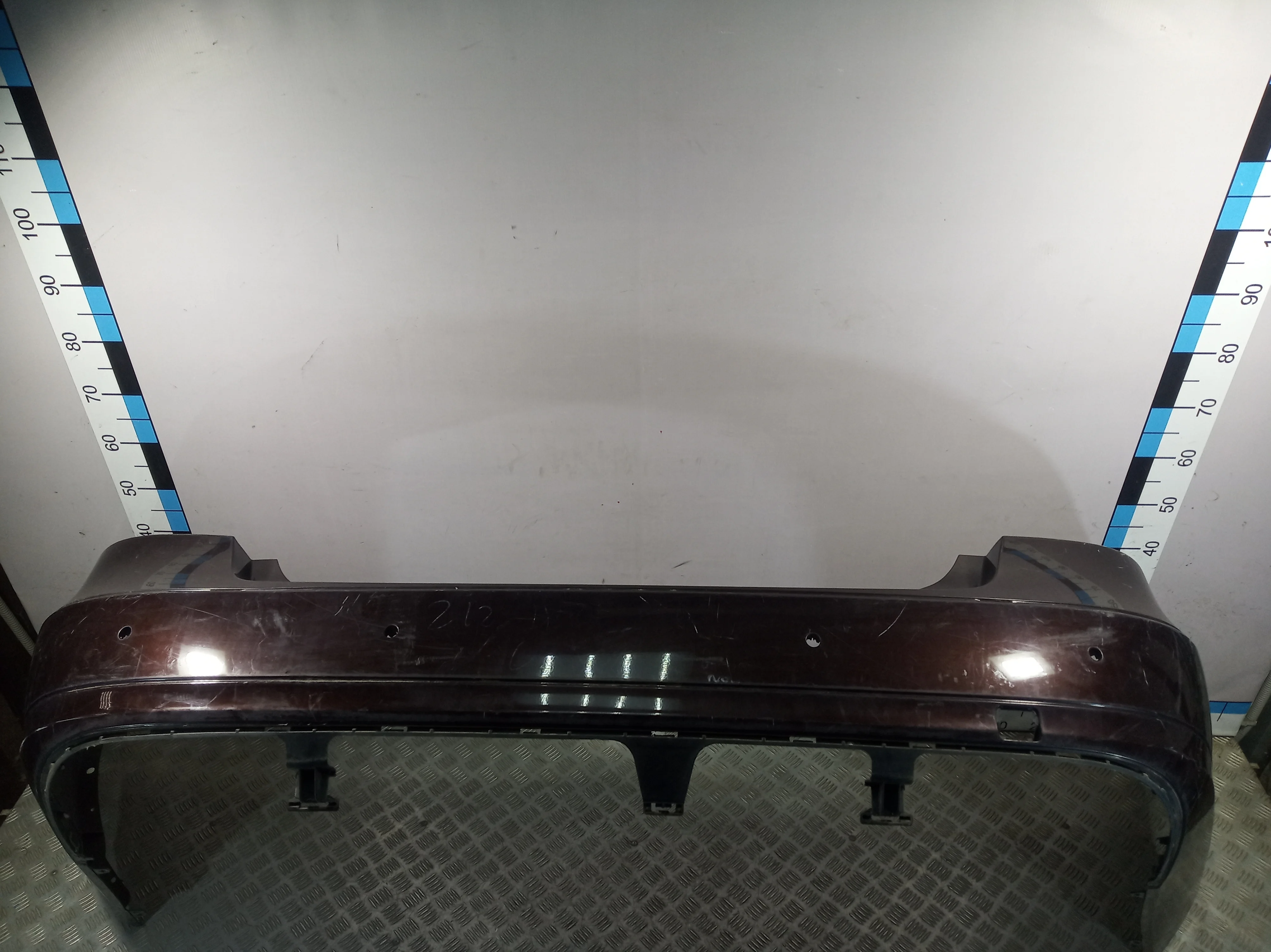 [Б/У] Бампер задний под парктроник MB W212 [Код: 00403084 ]