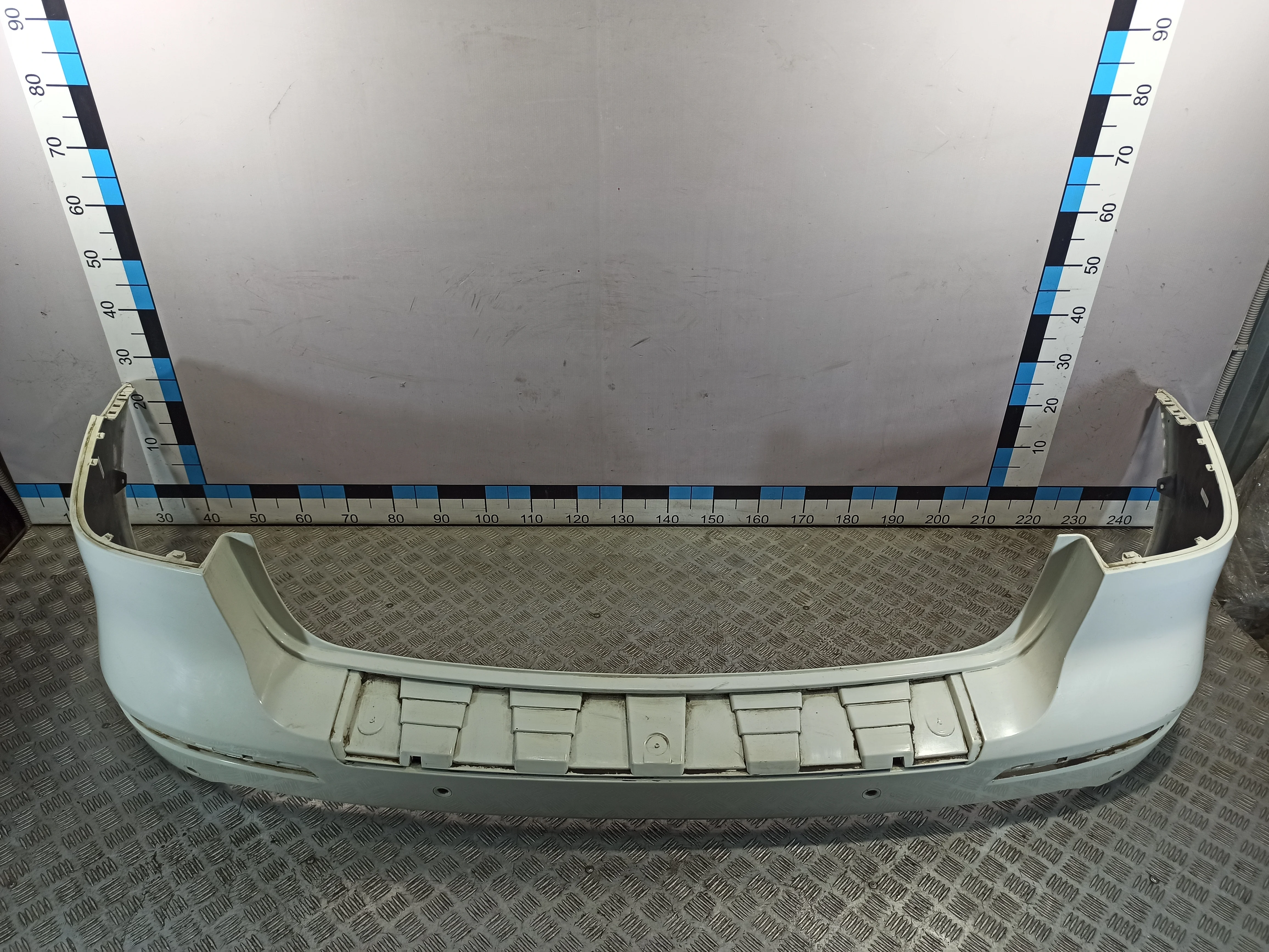 [Б/У] Бампер задний под парктроники MB W166 [Код: 00401912 ]