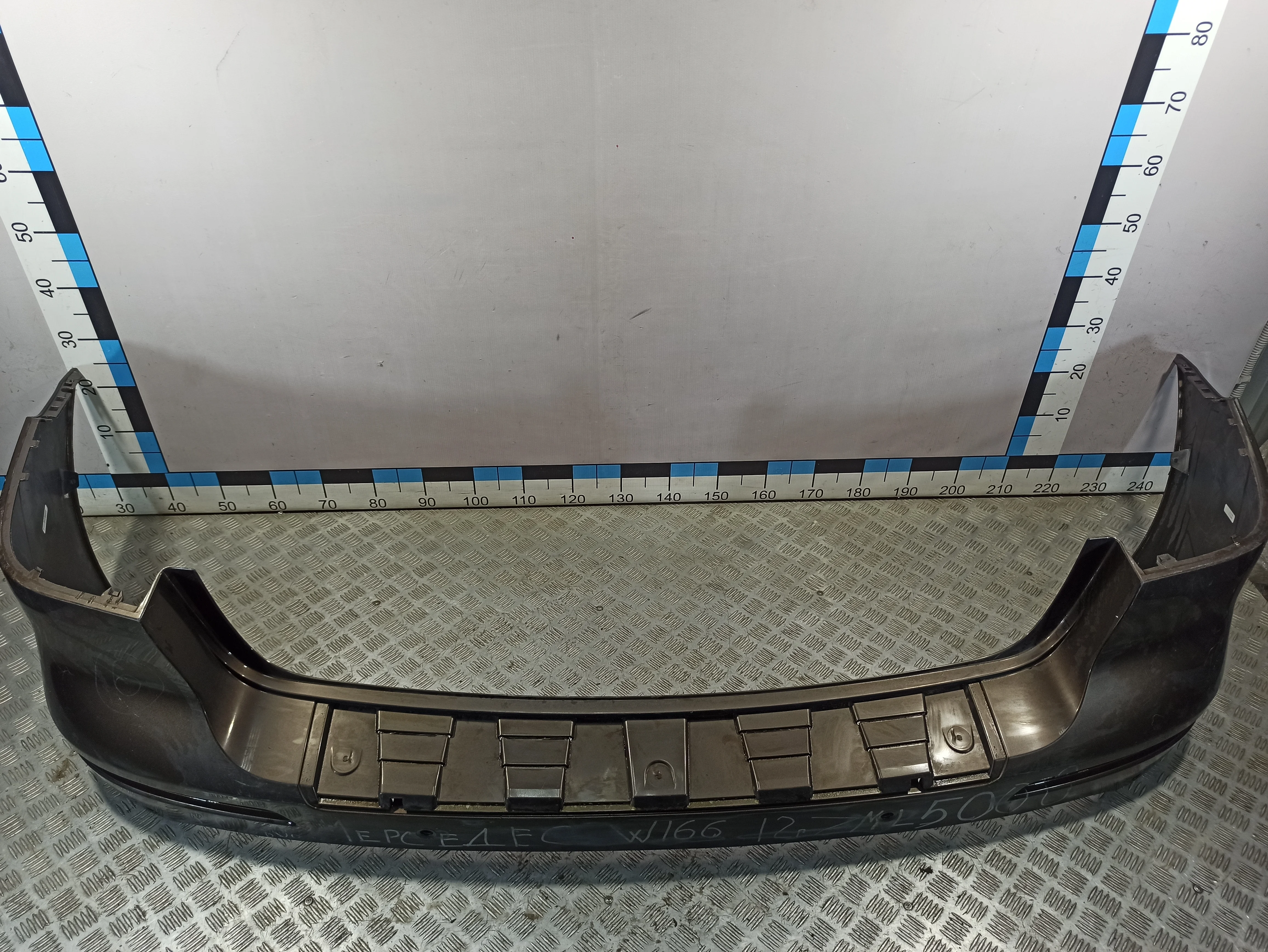 [Б/У] Бампер задний под парктроники MB W166 [Код: 00402233 ]