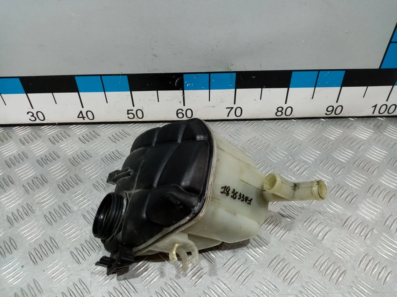 [Б/У] Бачок расширительный [Код: 00656382 ]