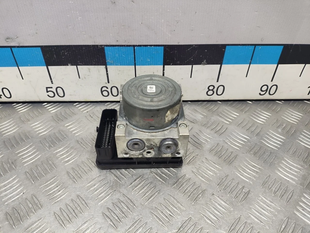 [Б/У] Блок ABS (насос) Mercedes W205 [Код: 00586229 ]