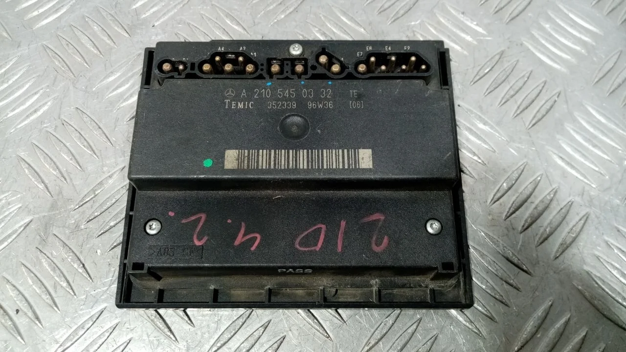 [Б/У] Блок управления вентилятором Mercedes W210 [Код: 00373316 ]