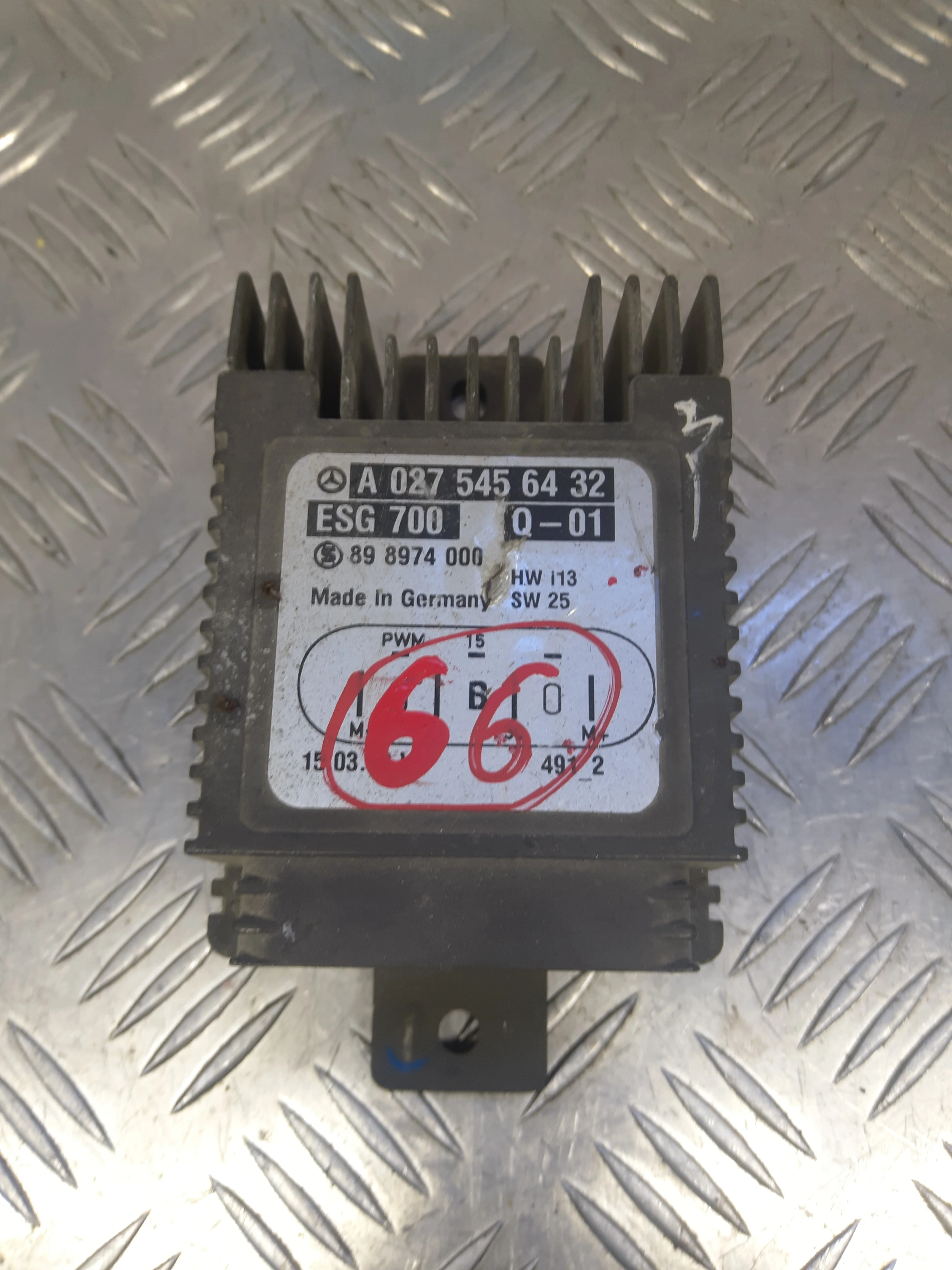 [Б/У] Блок управления вентилятором Mercedes W215 W220 [Код: 00362600 ]