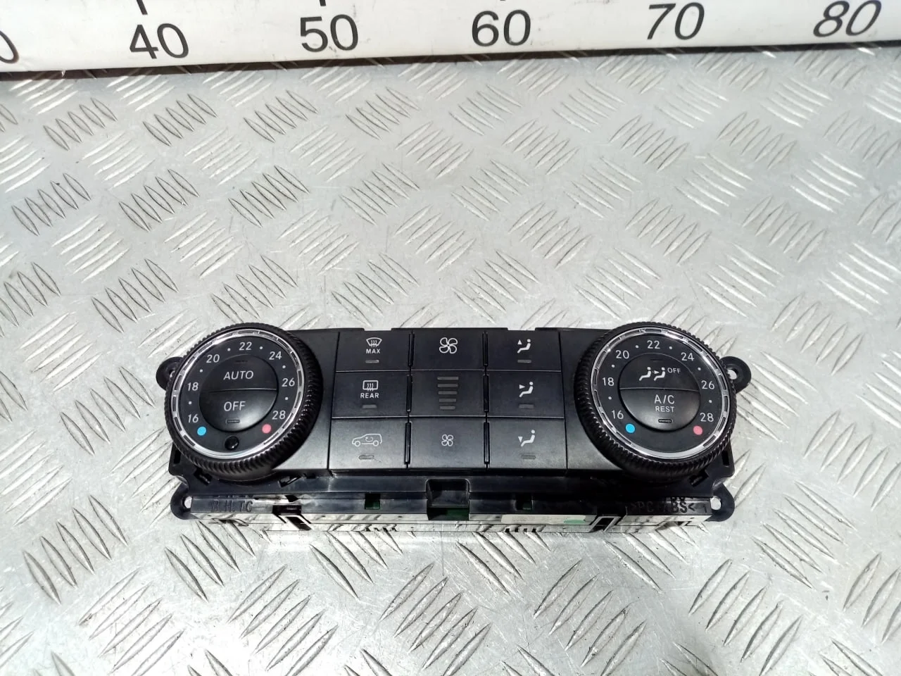 [Б/У] Блок управления климатической установкой [Код: 00656627 ]