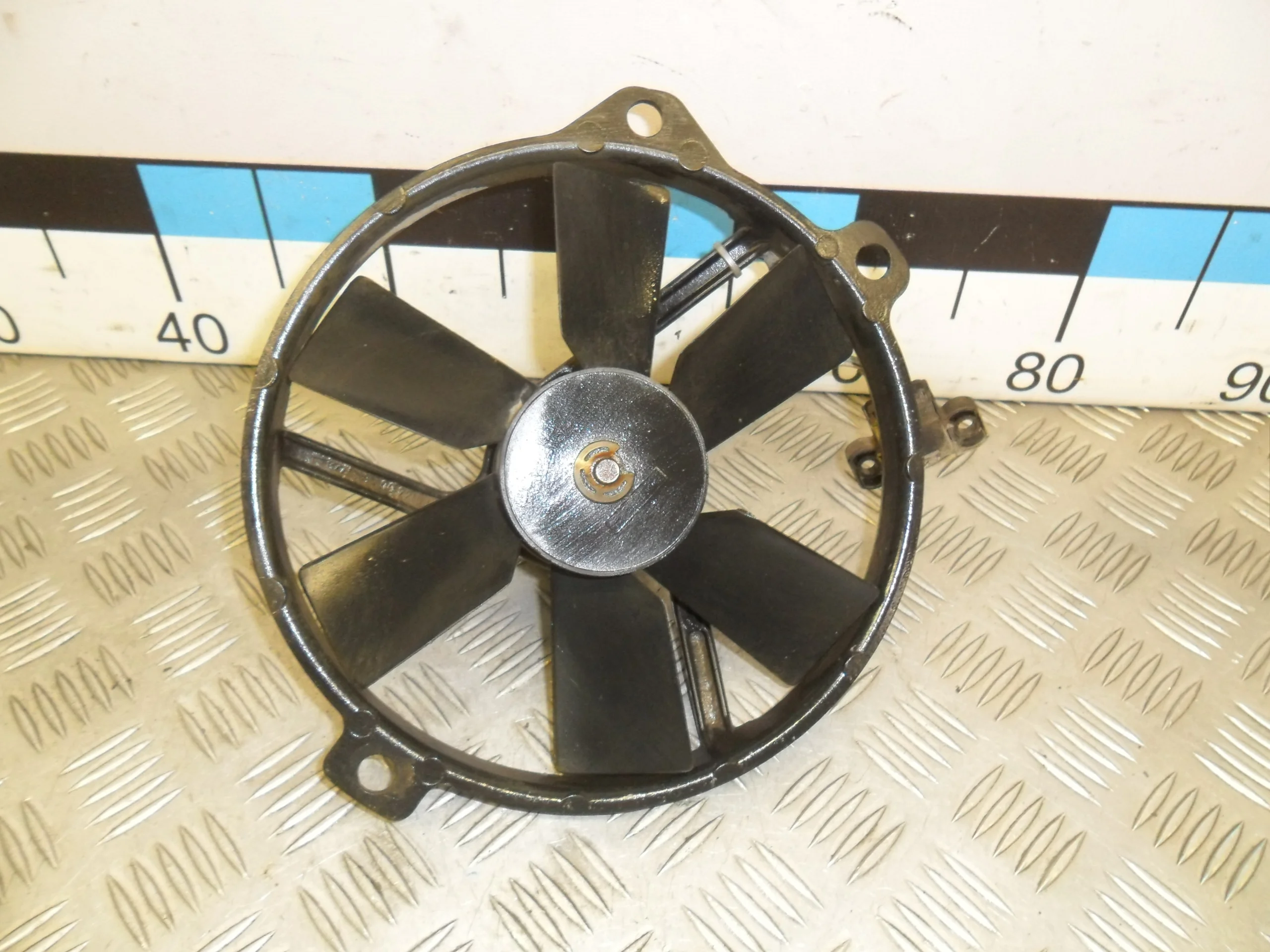 [Б/У] Вентилятор [Код: 00360332 ]