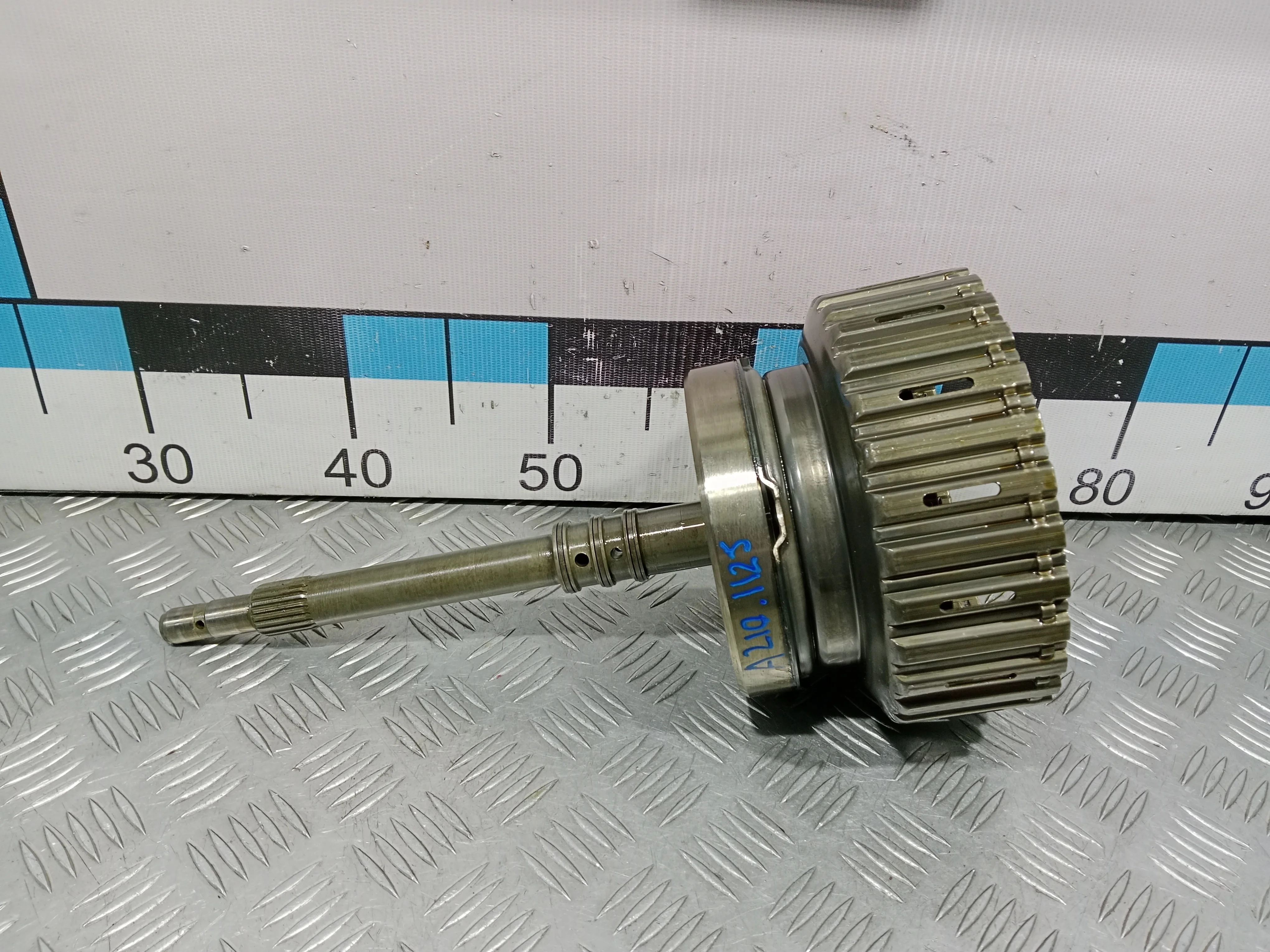 [Б/У] Входной вал с шестерней планетарной передачи [Код: 00407955 ]