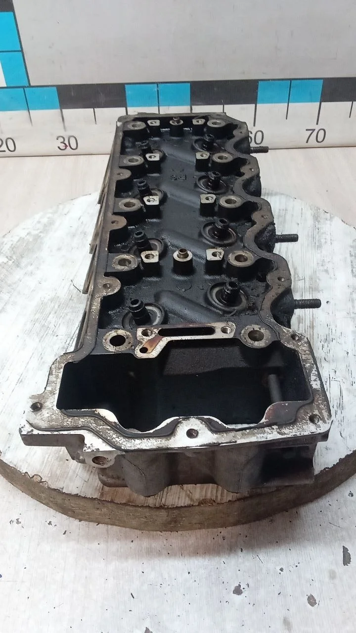 [Б/У] Головка блока цилиндров (om.266) - БЕЗ КЛАПОНОВ ( R2660160201) [ХОРОШЕЕ] [Код: 00668601 ]