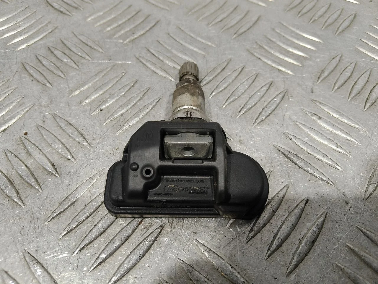 [Б/У] Датчик давления в шине TPMS Mercedes [Код: 00527496 ]