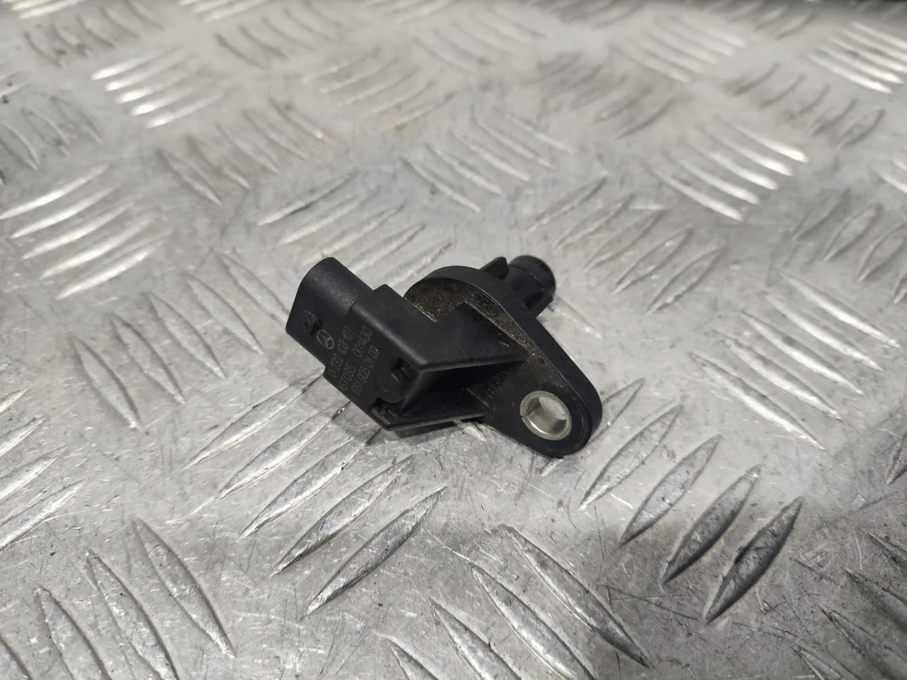 [Б/У] Датчик положения распредвала [Код: 00581513 ]