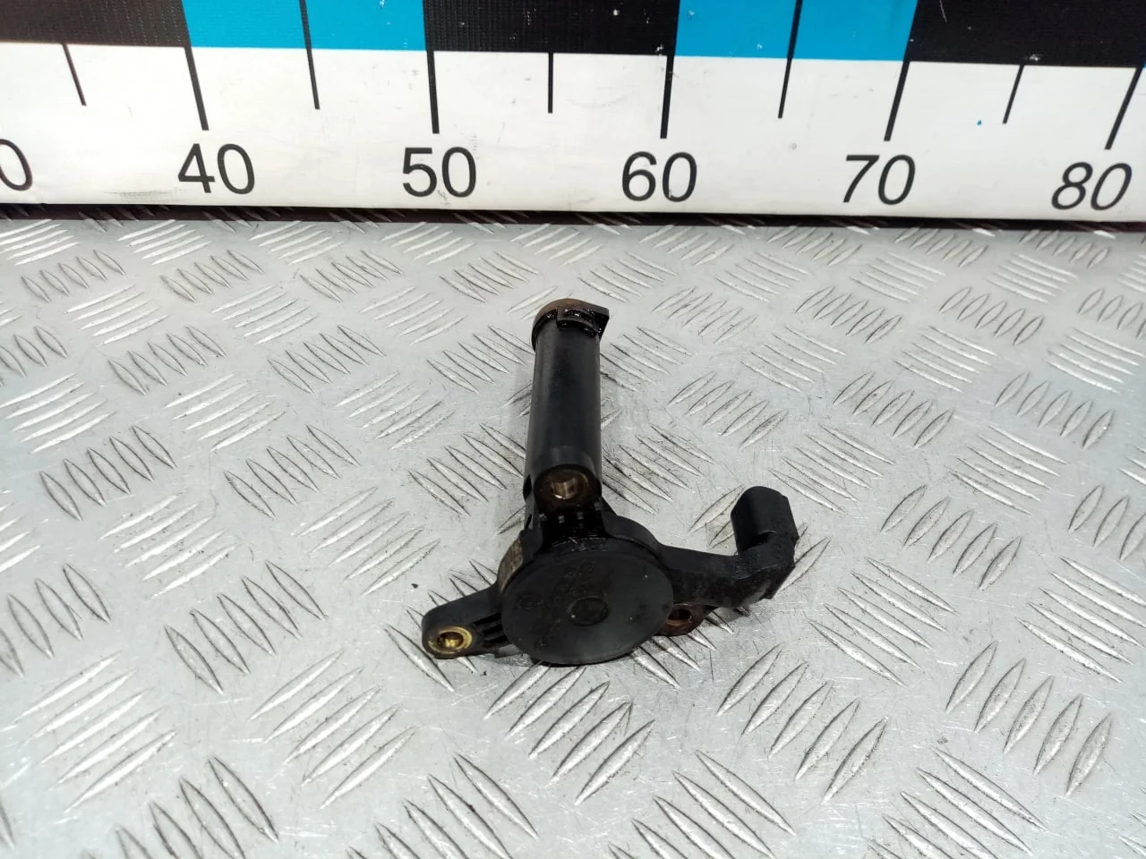 [Б/У] Датчик уровня масла [Код: 00633758 ]