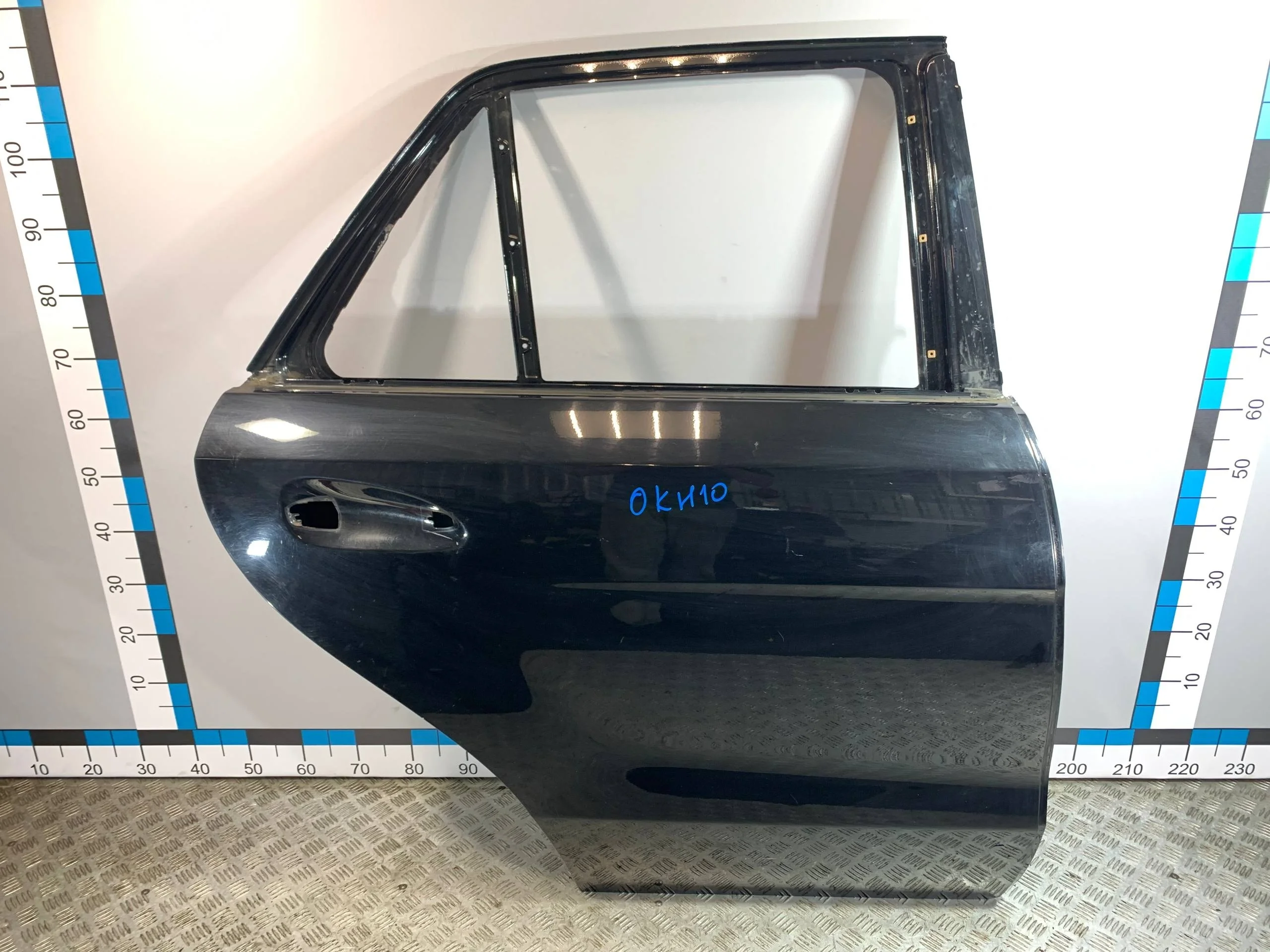 [Б/У] Дверь задняя правая MB W166 M-Klasse [Код: 00661527 ]